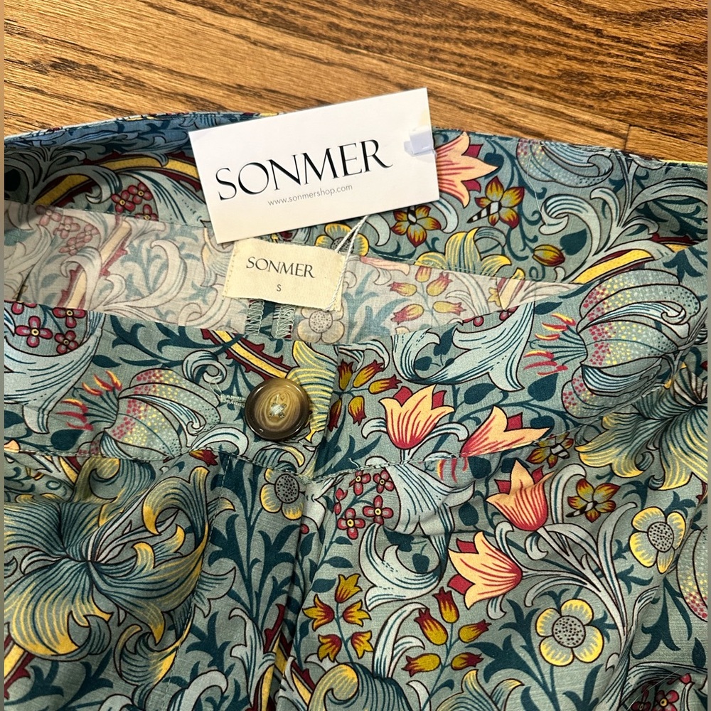 SONMER wide leg floral pants NWT - Picture 3 of 4